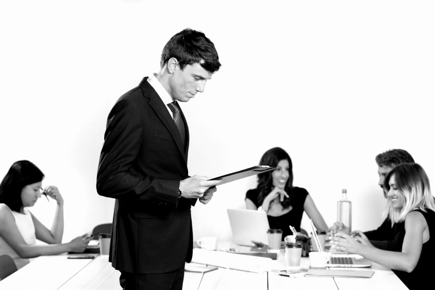 Рабочее пространство академии с современным оборудованием для проведения образовательных программ